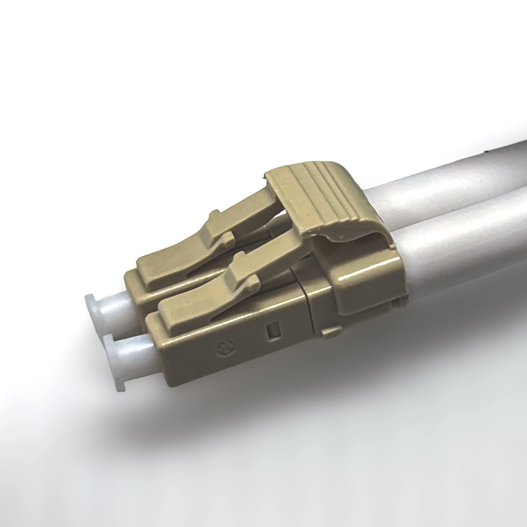 CABO OPTICO OM3 4LC/UPC M. X 4LC/UPC M. (MM) - LSZH - 5.0MM COM BLINDAGEM ARMORED (CG) DE 100M + CARRETEL DE 100M